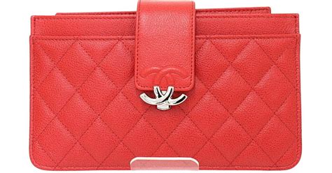 faux porte-cartes chanel|authentic Chanel purse.